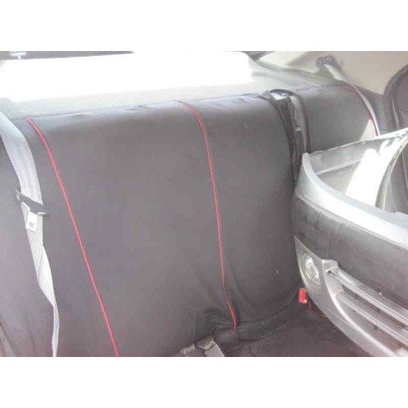 citroën xsara berlina del año 2003