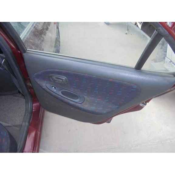 hyundai lantra berlina (rd) del año 1997