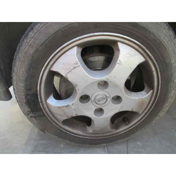 opel corsa b del año 2000