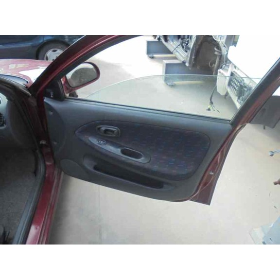 hyundai lantra berlina (rd) del año 1997