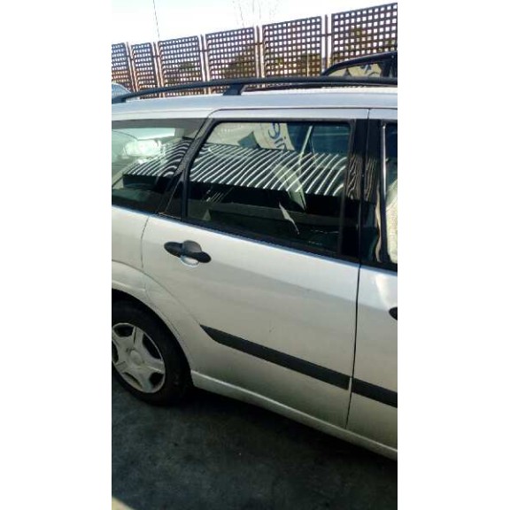 ford focus turnier (cak) del año 2004