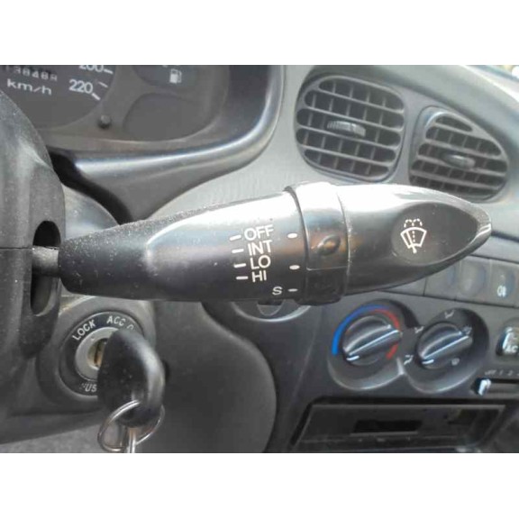 hyundai lantra berlina (rd) del año 1997