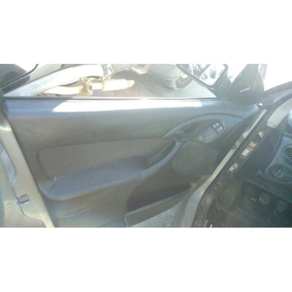 ford focus turnier (cak) del año 2004