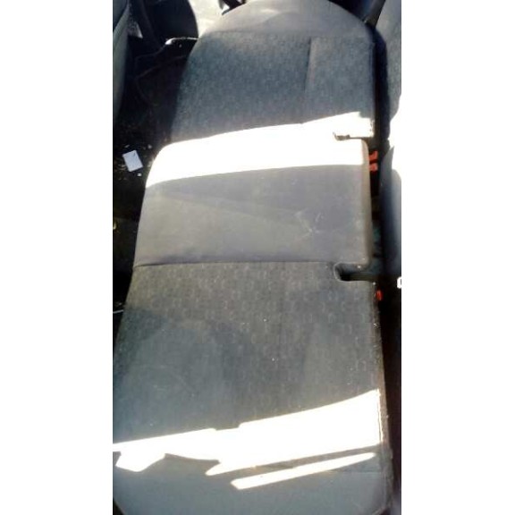 ford focus turnier (cak) del año 2004