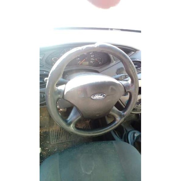 ford focus turnier (cak) del año 2004