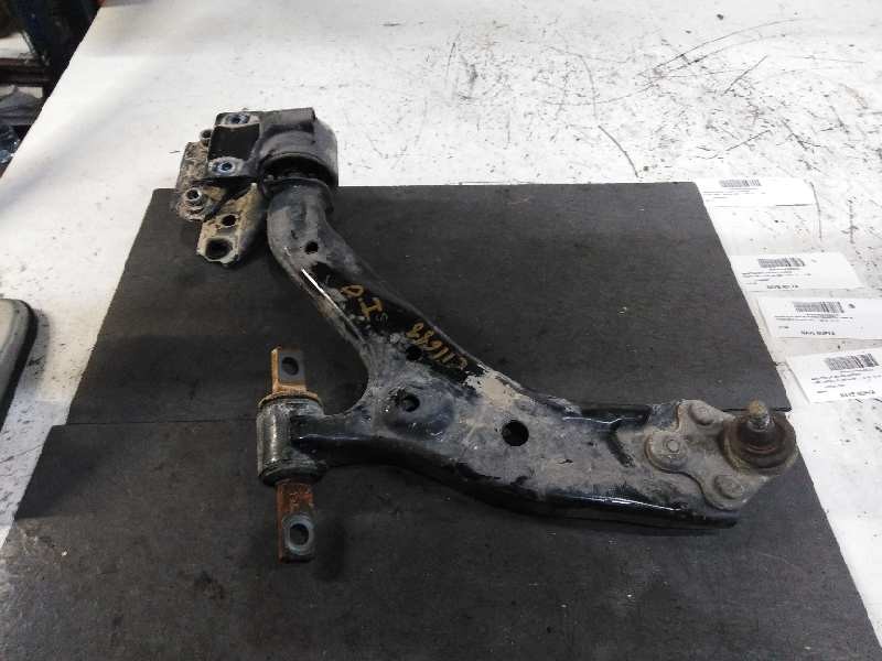 Recambio de brazo suspension inferior delantero izquierdo para honda cr-v comfort 4x2 referencia OEM IAM   