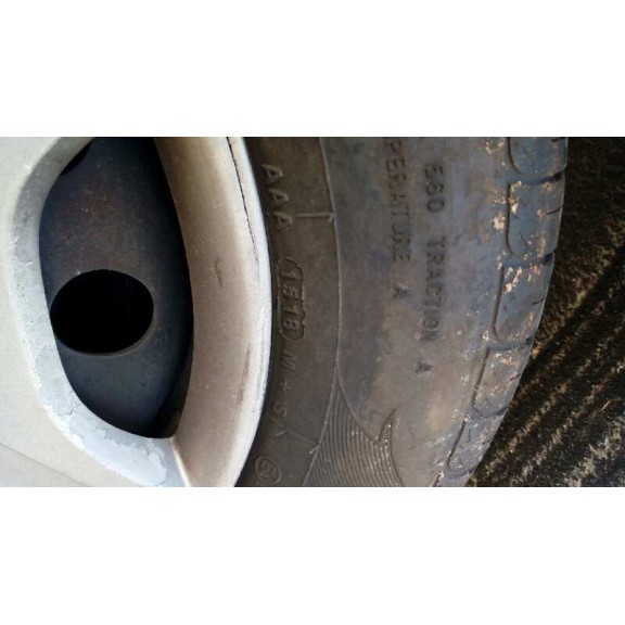 ford focus turnier (cak) del año 2004