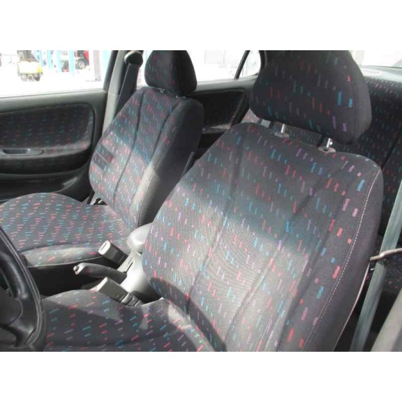 hyundai lantra berlina (rd) del año 1997