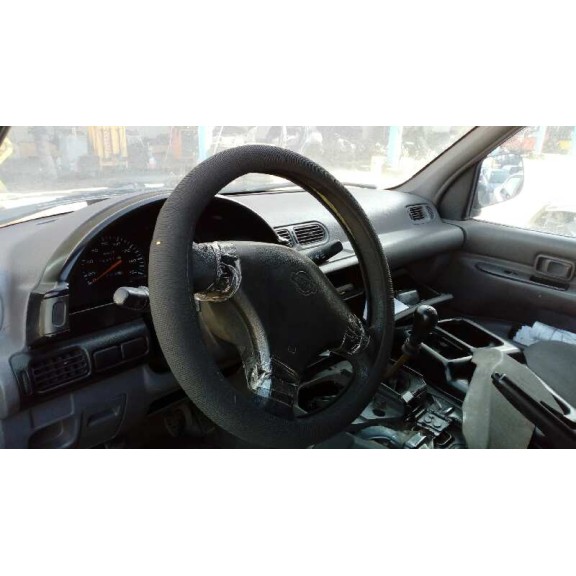 nissan vanette cargo del año 2001