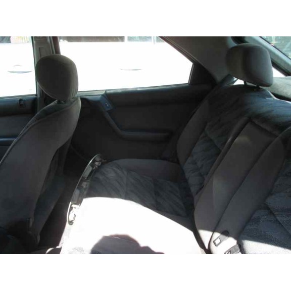 citroën xantia berlina del año 2000