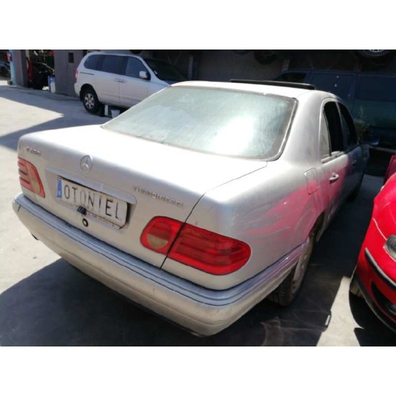 mercedes-benz clase e (w210) berlina diesel del año 1998