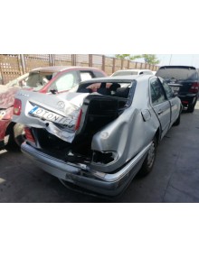 mercedes-benz clase e (w210) berlina del año 1998 2