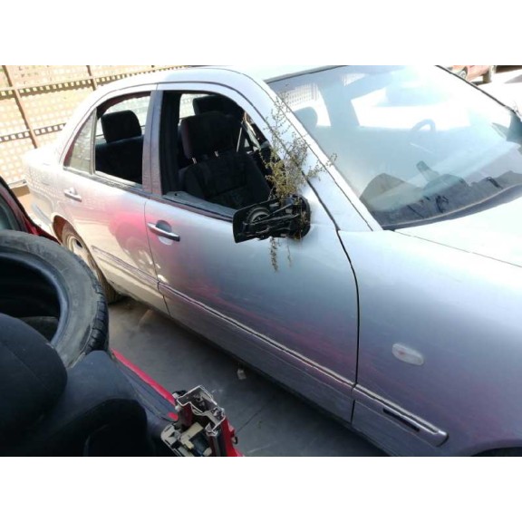 mercedes-benz clase e (w210) berlina diesel del año 1998