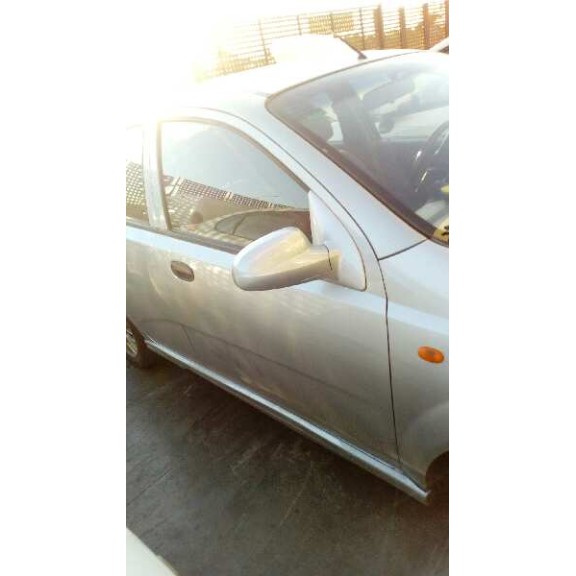 daewoo kalos del año 2004