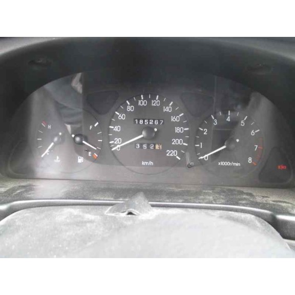 daewoo lanos del año 2000