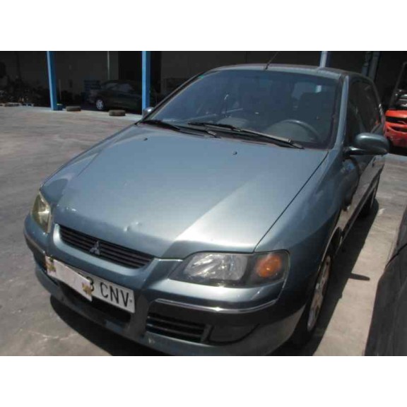 mitsubishi space star (dg0) del año 2003