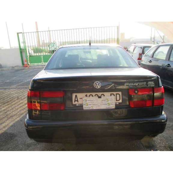 volkswagen passat berlina (3a2) del año 1997