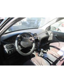 ford focus berlina (cak) del año 1999 2