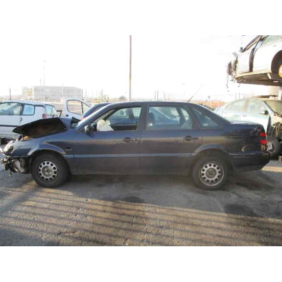 volkswagen passat berlina (3a2) del año 1997