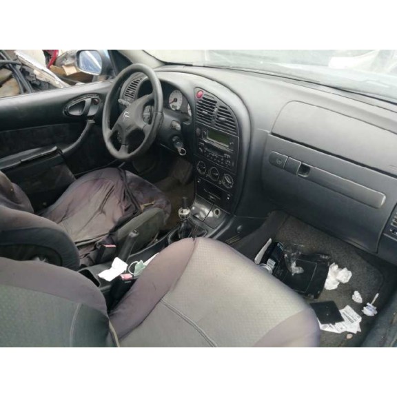 citroën xsara berlina del año 2001