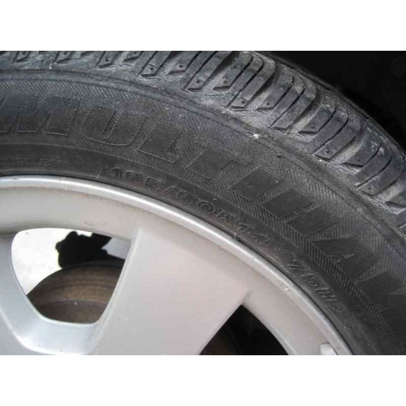 opel agila del año 2002