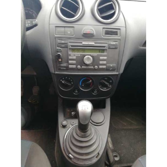 ford fiesta (cbk) del año 2008