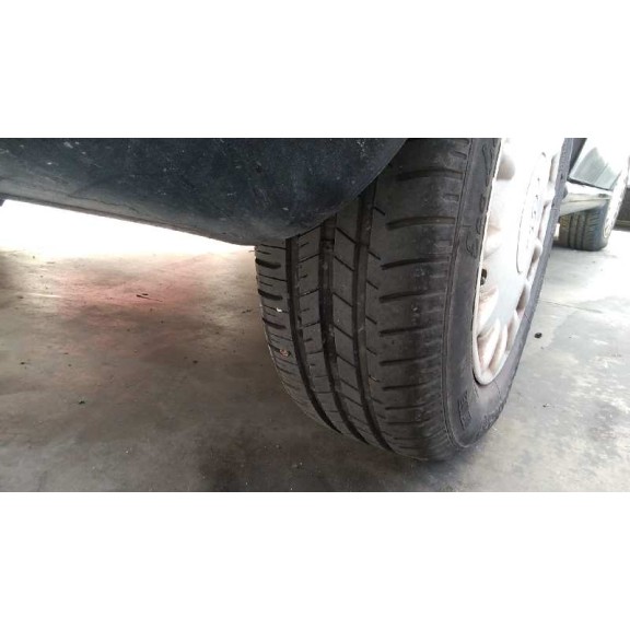 audi a4 berlina (b5) del año 1996