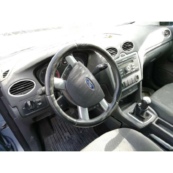 ford focus berlina (cap) del año 2005