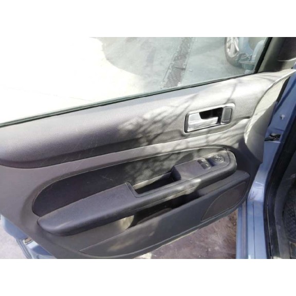 ford focus berlina (cap) del año 2005