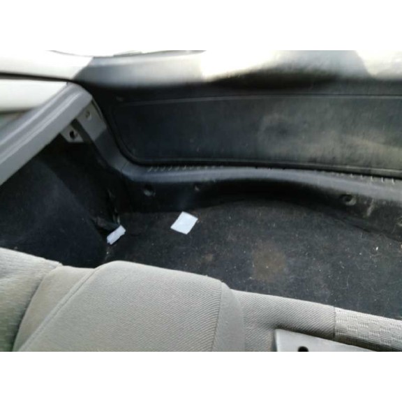 ford focus berlina (cap) del año 2005