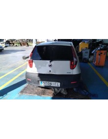 fiat punto berlina (188) del año 2008