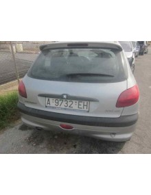 peugeot 206 berlina del año 2000