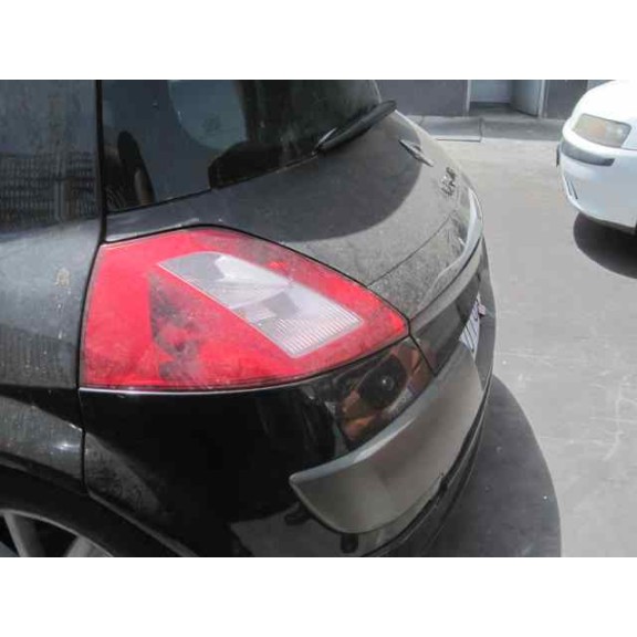 renault megane ii berlina 5p del año 1950