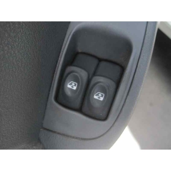 renault megane i fase 2 classic (la..) del año 2001