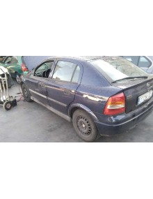 opel astra g berlina del año 2000 2