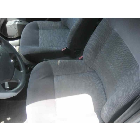 renault megane i fase 2 classic (la..) del año 2001