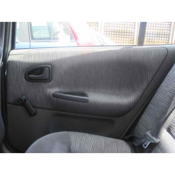 renault megane i fase 2 classic (la..) del año 2001