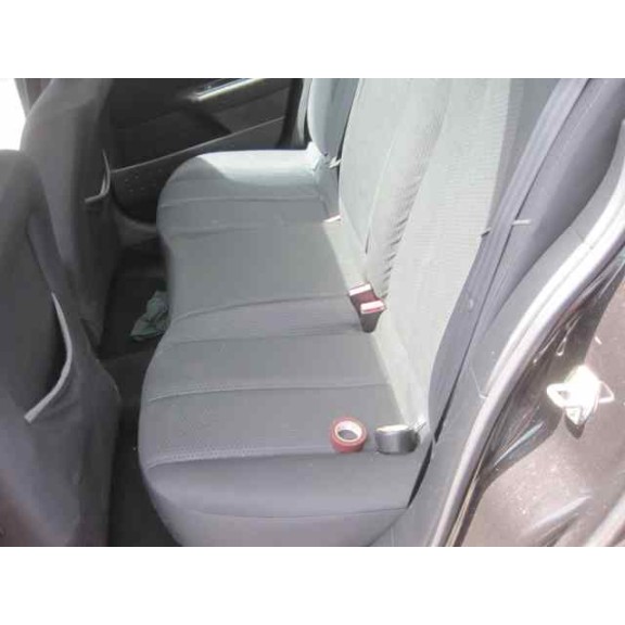 renault megane ii berlina 5p del año 1950