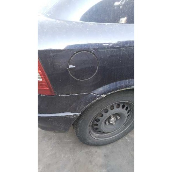 opel astra g berlina del año 2000