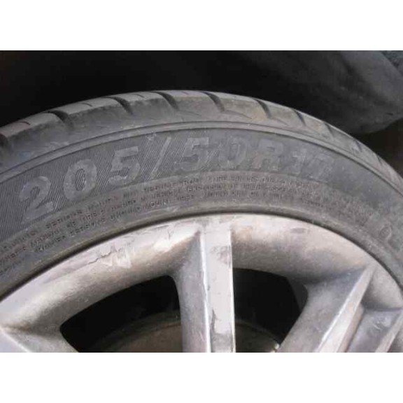 renault megane ii berlina 5p del año 1950