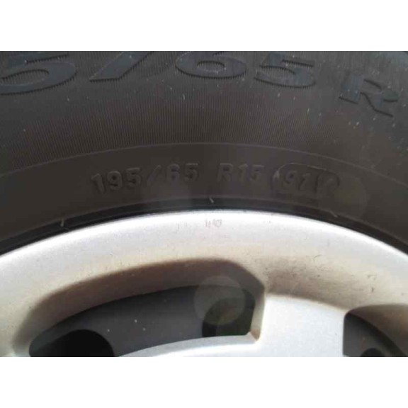 skoda octavia berlina (1u2) del año 2000