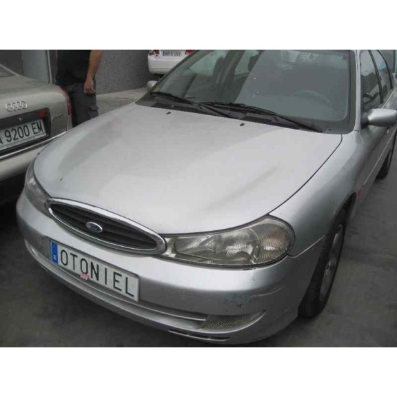 ford mondeo berlina (gd) del año 2000