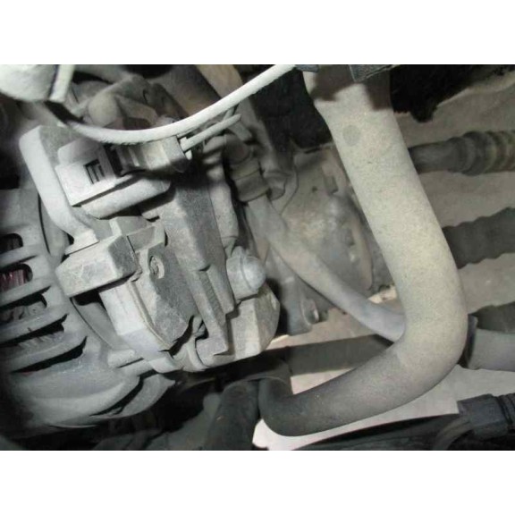 skoda octavia berlina (1u2) del año 2000