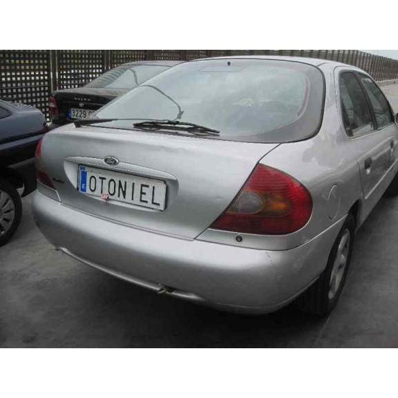 ford mondeo berlina (gd) del año 2000