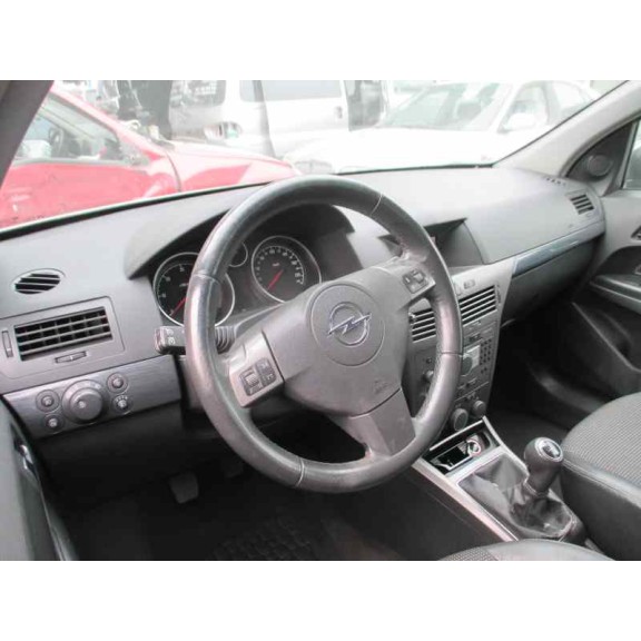 opel astra h caravan del año 2005