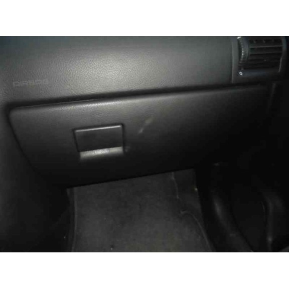 opel astra g berlina del año 2002