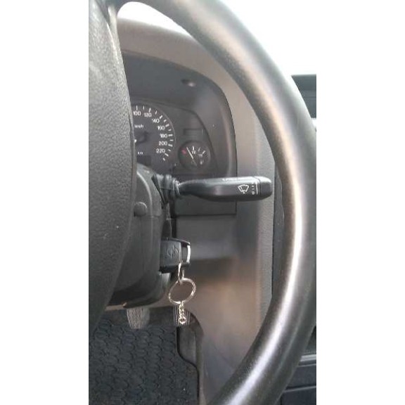 opel astra g berlina del año 2000