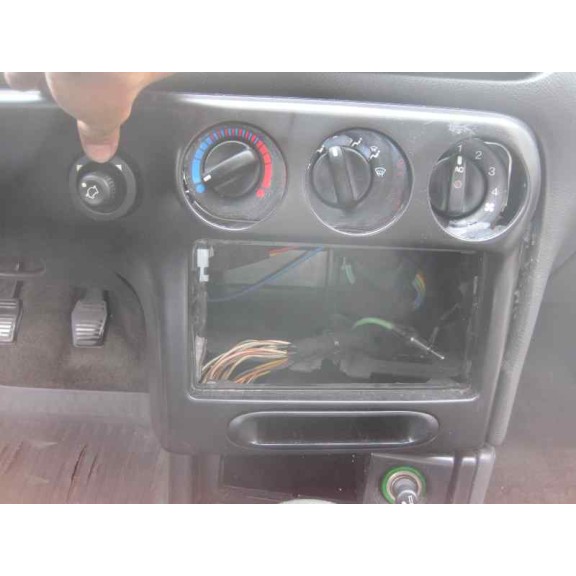 ford mondeo berlina (gd) del año 2000