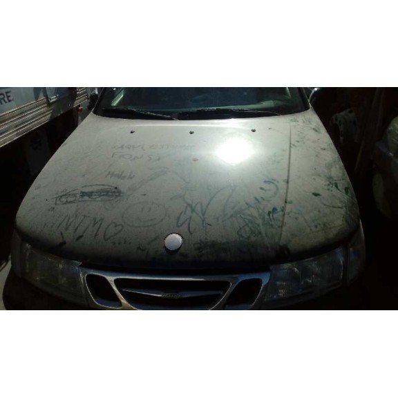 saab 9-5 sedán del año 1999