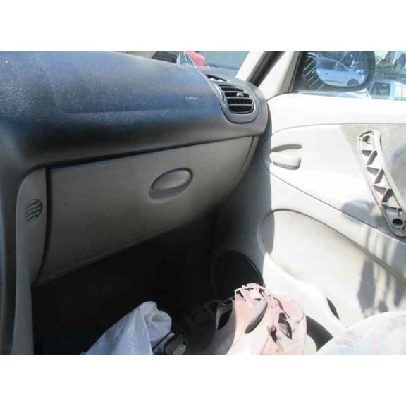 citroën xsara picasso del año 2000